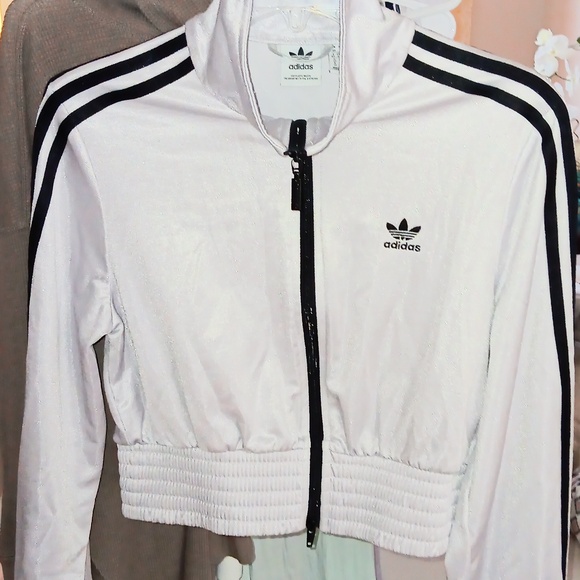 Adidas silver jacket NWOT - Picture 2 of 5